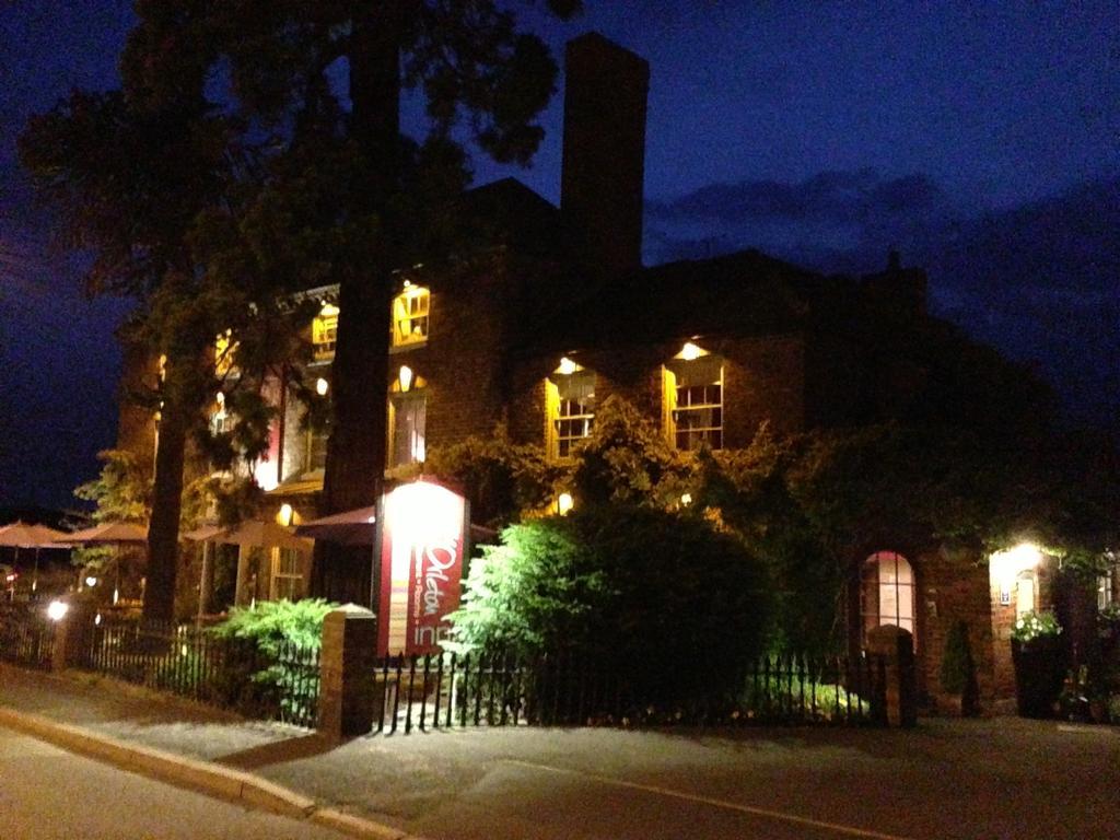 The Old Orleton Inn Telford Exterior photo